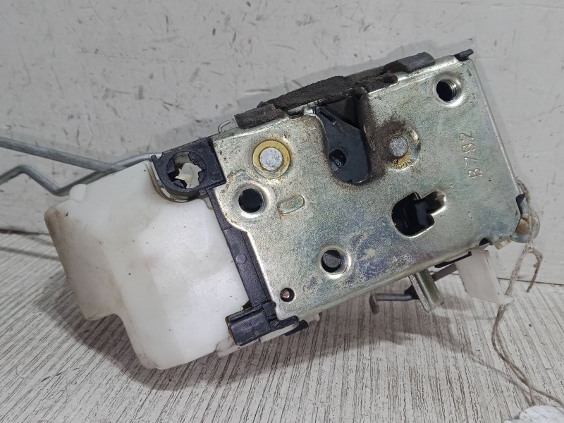 Recambio de cerradura puerta delantera derecha para fiat punto (188_) 1.2 60 (188.030, .050, .130, .150, .230, .250) referencia 