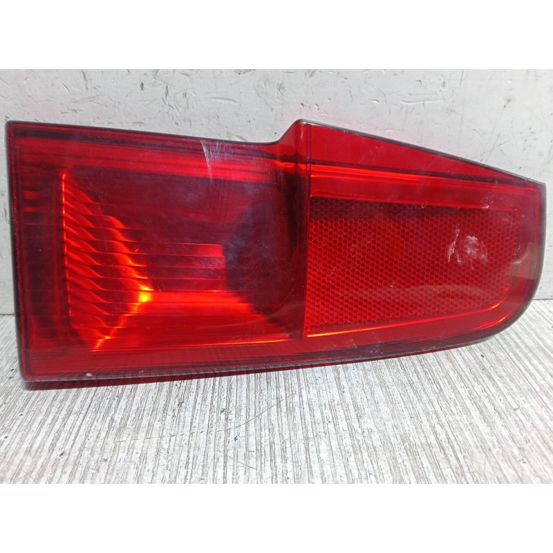 Recambio de piloto trasero porton derecho para fiat punto (188_) 1.2 60 (188.030, .050, .130, .150, .230, .250) referencia OEM I