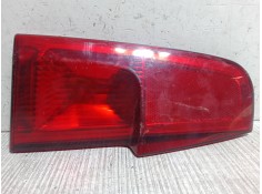 Recambio de piloto trasero porton izquierdo para fiat punto (188_) 1.2 60 (188.030, .050, .130, .150, .230, .250) referencia OEM