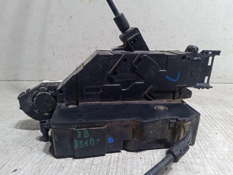 Recambio de cerradura puerta delantera derecha para peugeot 207/207+ (wa_, wc_) 1.4 hdi referencia OEM IAM   