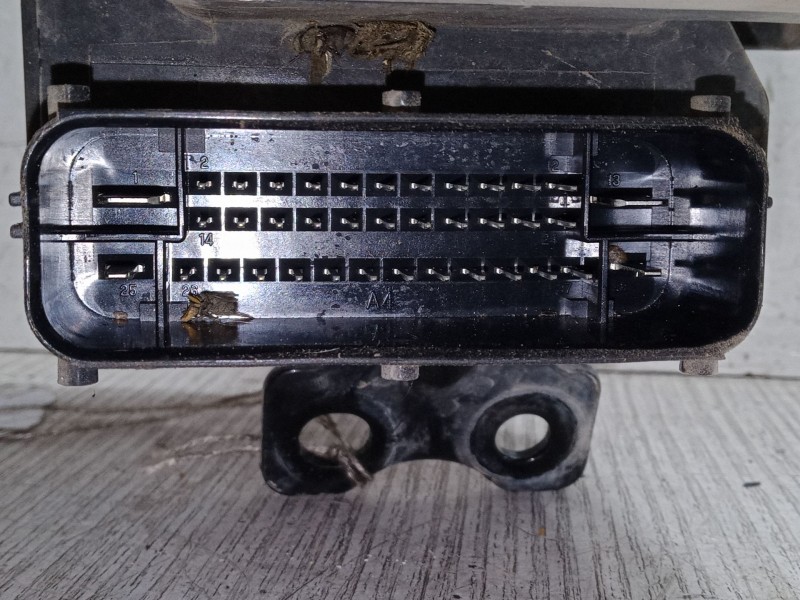 Recambio de abs para hyundai ix35 (lm, el, elh) 1.7 crdi referencia OEM IAM B16GAG1F1429B14  