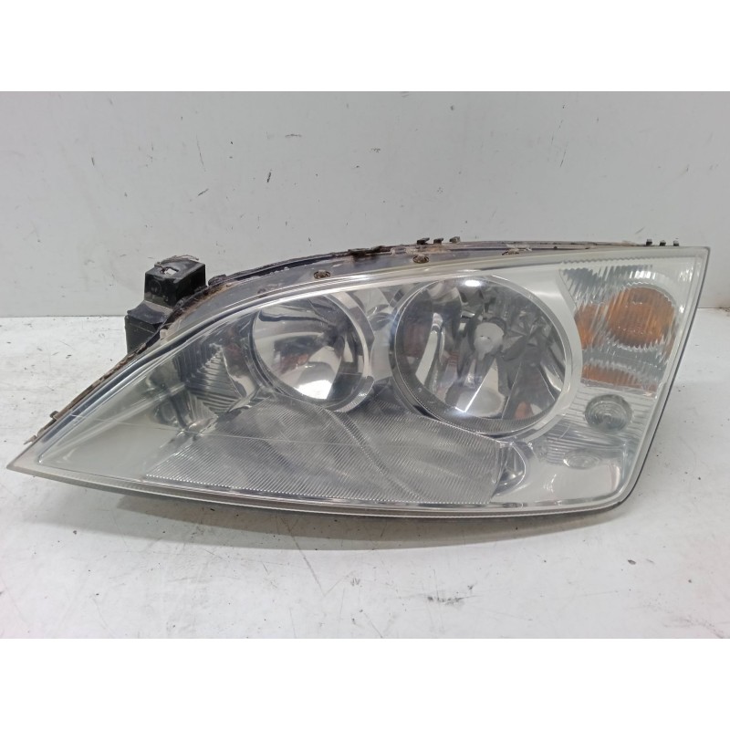 Recambio de faro izquierdo para ford mondeo iii sedán (b4y) 2.0 tdci referencia OEM IAM   