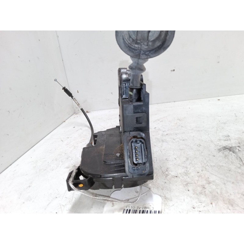 Recambio de cerradura puerta delantera derecha para renault clio iv (bh_) 0.9 tce 90 referencia OEM IAM 805004945R  