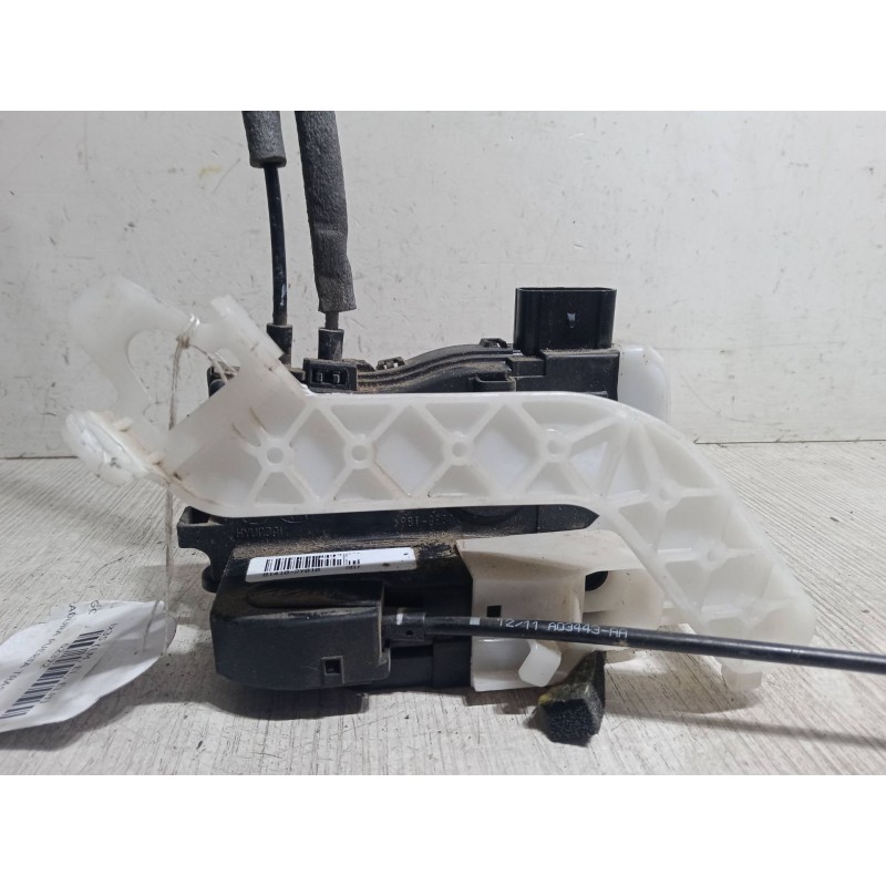 Recambio de cerradura puerta trasera izquierda para hyundai ix35 (lm, el, elh) 1.7 crdi referencia OEM IAM 81410-2Y010  