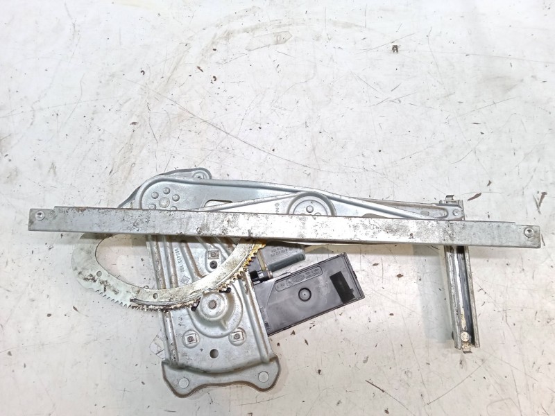 Recambio de elevalunas electrico delantero izquierdo para renault megane iii hatchback (bz0/1_, b3_) 1.5 dci referencia OEM IAM 