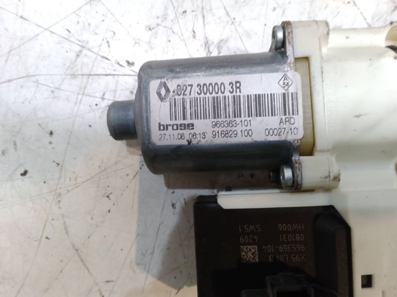 Recambio de elevalunas electrico trasero derecho para renault megane iii hatchback (bz0/1_, b3_) 1.5 dci referencia OEM IAM 8273