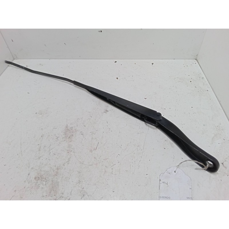 Recambio de brazo limpia delantero izquierdo para renault megane iii hatchback (bz0/1_, b3_) 1.5 dci referencia OEM IAM   