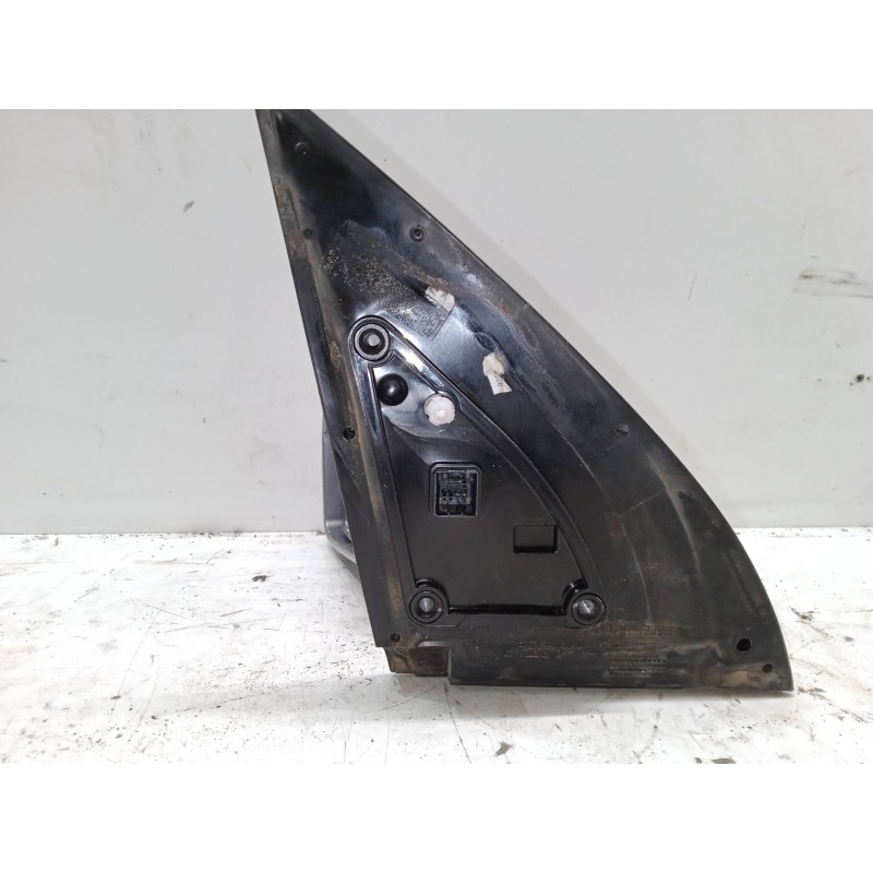 Recambio de retrovisor electrico izquierdo para kia sportage ii (je_, km_) 2.0 i 16v referencia OEM IAM   