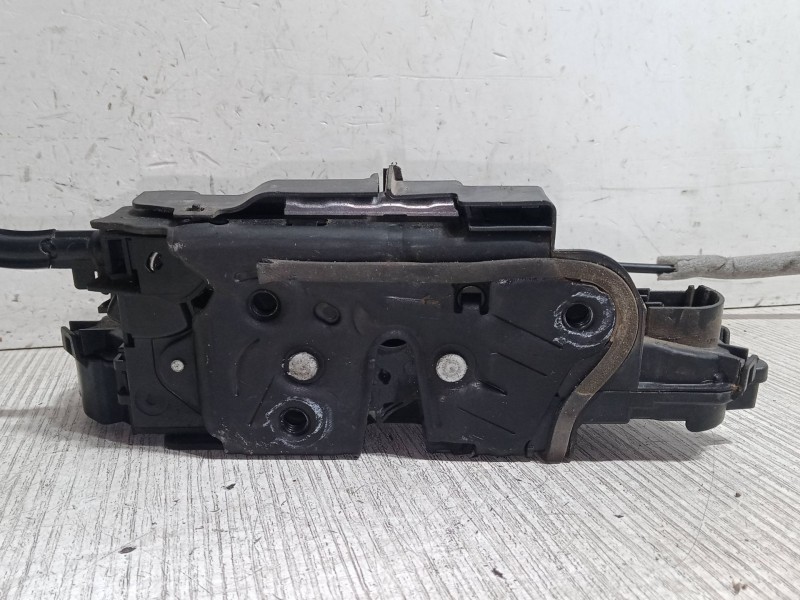 Recambio de cerradura puerta delantera izquierda para volkswagen polo vi (aw1, bz1, ae1) 1.0 tsi referencia OEM IAM B5A-5TB83701