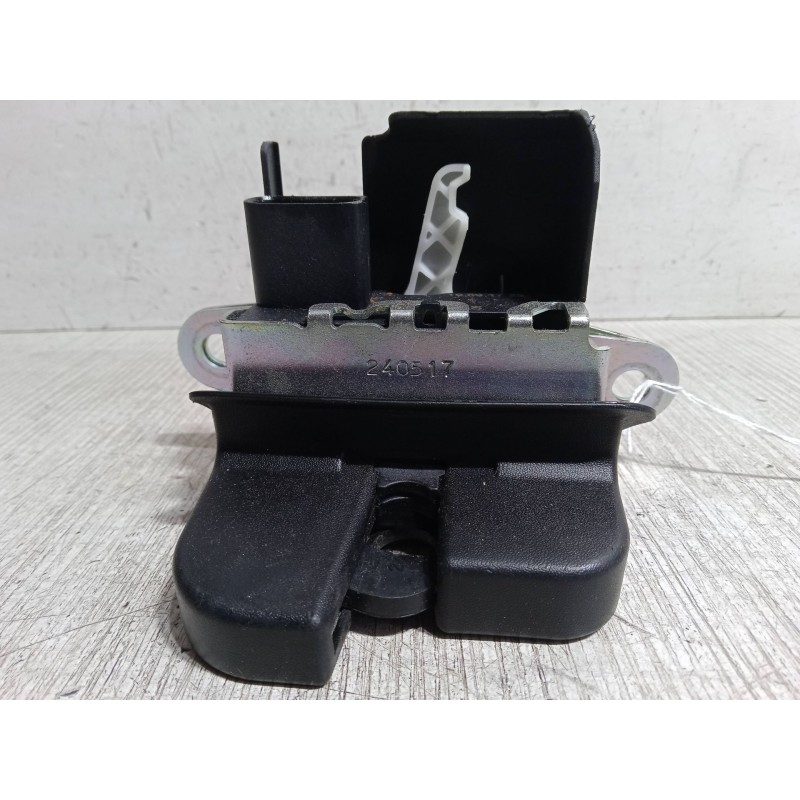 Recambio de cerradura maletero / porton para volkswagen polo vi (aw1, bz1, ae1) 1.0 tsi referencia OEM IAM   
