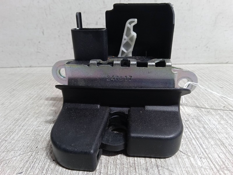 Recambio de cerradura maletero / porton para volkswagen polo vi (aw1, bz1, ae1) 1.0 tsi referencia OEM IAM   