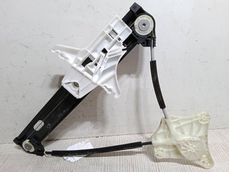 Recambio de elevalunas electrico trasero izquierdo para volkswagen polo vi (aw1, bz1, ae1) 1.0 tsi referencia OEM IAM   