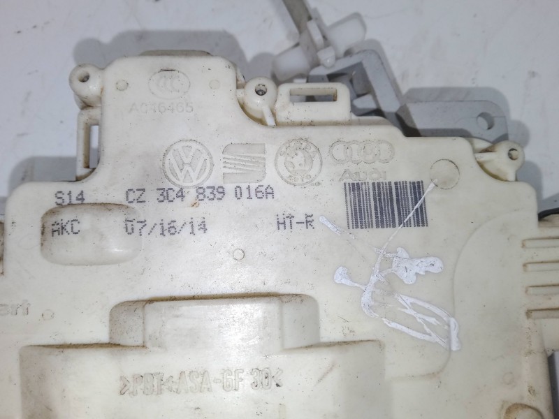 Recambio de cerradura puerta trasera derecha para seat ibiza iv (6j5, 6p1) 1.2 referencia OEM IAM 3C4839016A  