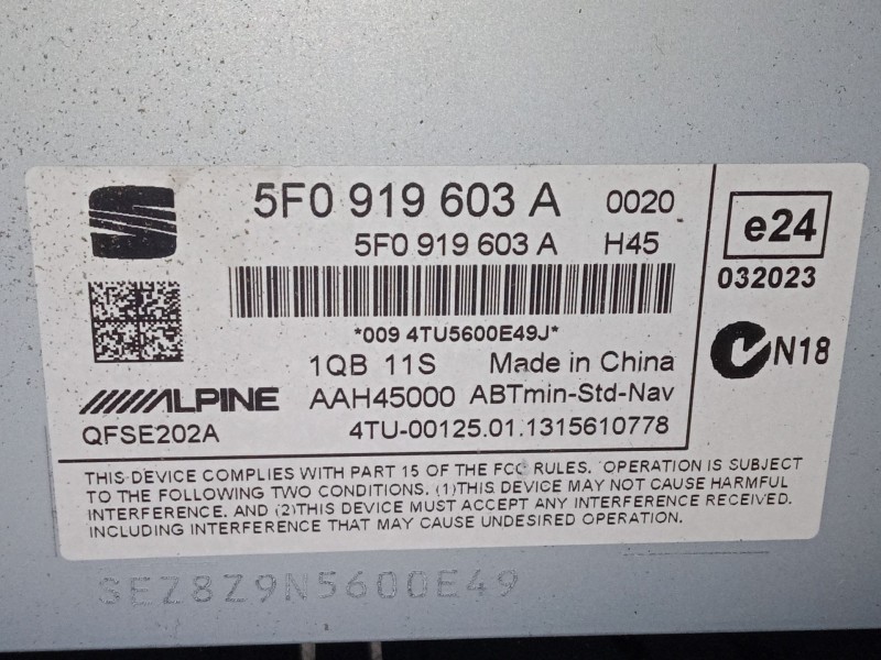 Recambio de pantalla para seat leon st (5f8) 2.0 tdi referencia OEM IAM   