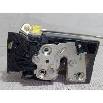 CERRADURA PUERTA TRASERA IZQUIERDA 
