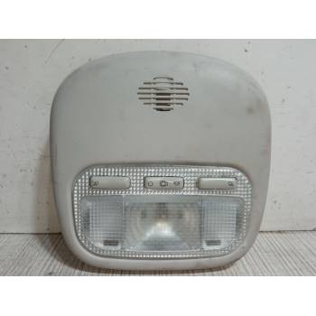 LUZ INTERIOR DELANTERA 
