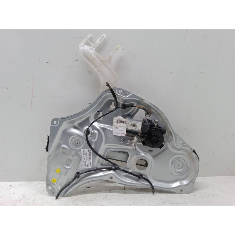 Recambio de elevalunas electrico trasero derecho para hyundai ix35 (lm, el, elh) 1.7 crdi referencia OEM IAM 834802Y010  