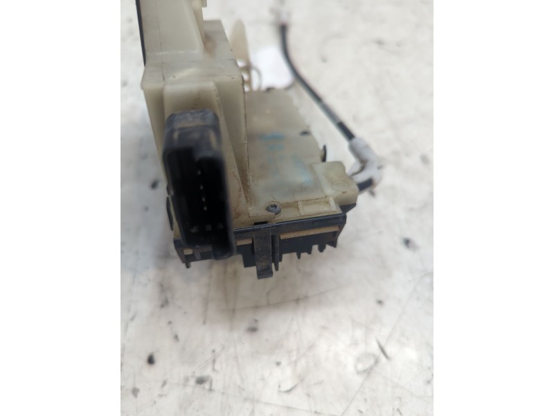 Recambio de cerradura puerta delantera izquierda para peugeot 208 i (ca_, cc_) 1.4 hdi referencia OEM IAM    Recambio de cerradura puerta delantera izquierda para peugeot 208 i (ca_, cc_) 1.4 hdi referencia OEM IAM