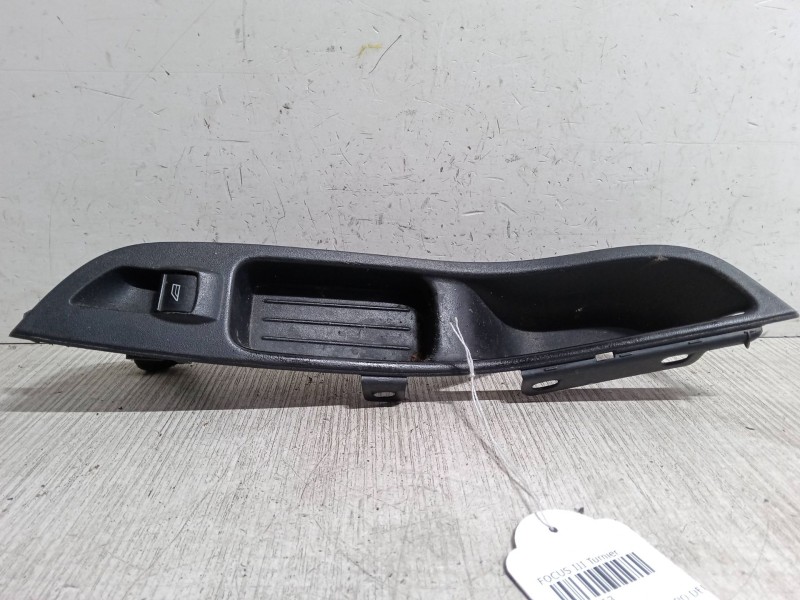 Recambio de mando elevalunas delantero derecho para ford focus iii turnier 1.6 tdci referencia OEM IAM BM51A240A40   Recambio de mando elevalunas delantero derecho para ford focus iii turnier 1.6 tdci referencia OEM IAM BM51A240A40