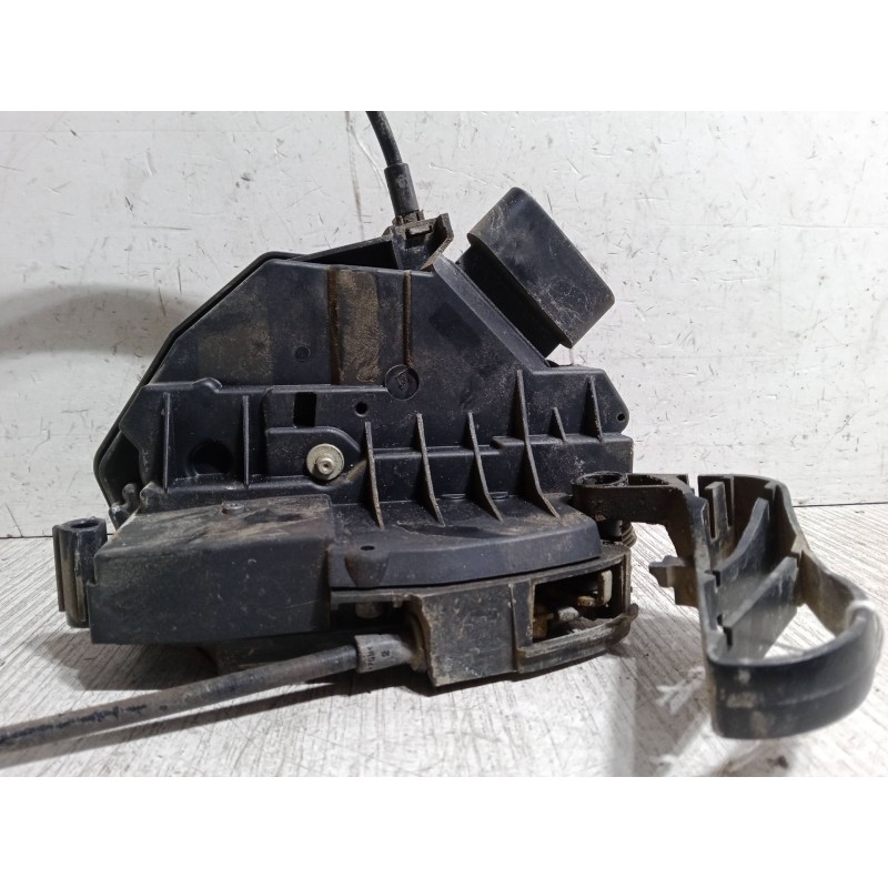 Recambio de cerradura puerta delantera derecha para ford focus iii turnier 1.6 tdci referencia OEM IAM BM5AA21812BB  