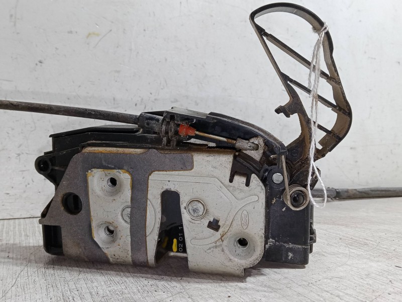 Recambio de cerradura puerta delantera derecha para ford focus iii turnier 1.6 tdci referencia OEM IAM BM5AA21812BB  