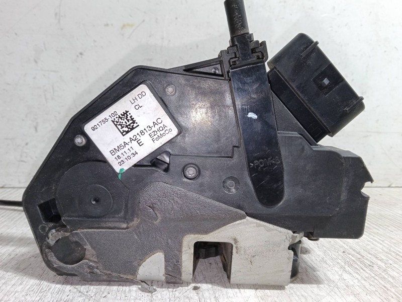Recambio de cerradura puerta delantera izquierda para ford focus iii turnier 1.6 tdci referencia OEM IAM BM5AA21813AC  