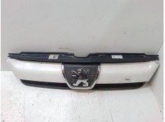 Recambio de rejillas capo para peugeot boxer autobús (244, z_) 2.8 hdi referencia OEM IAM    2