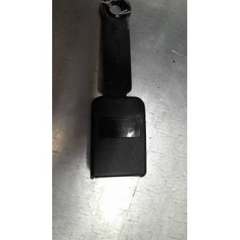 ANCLAJE CINTURON DELANTERO IZQUIERDO 