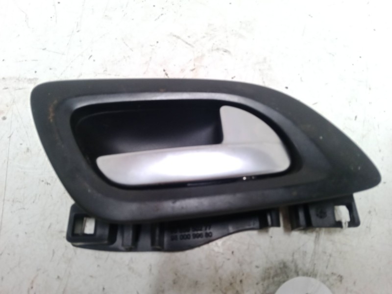 Recambio de maneta interior puerta delantera derecha para citroën c4 ii (nc_) 1.2 thp 110 referencia OEM IAM   