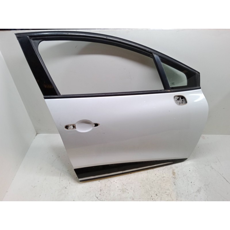 Recambio de puerta delantera derecha para renault clio iv (bh_) 0.9 tce 90 referencia OEM IAM   