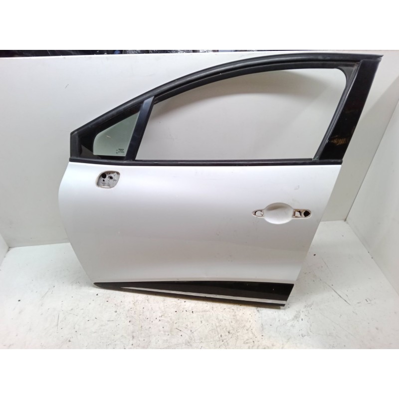 Recambio de puerta delantera izquierda para renault clio iv (bh_) 0.9 tce 90 referencia OEM IAM   