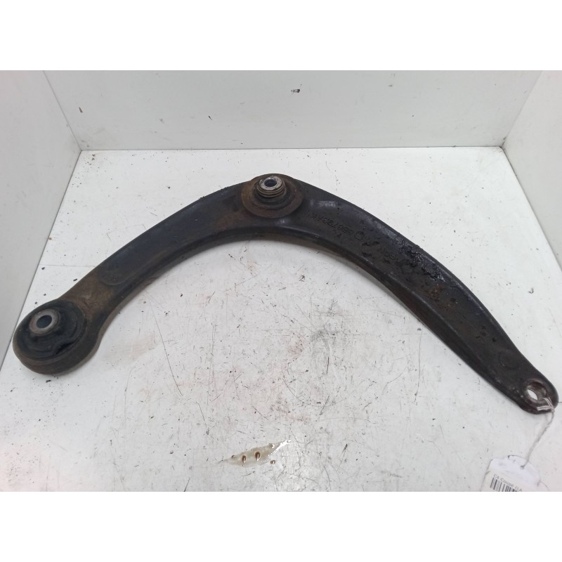 Recambio de brazo suspension inferior delantero derecho para citroën c4 coupé (la_) 1.6 hdi referencia OEM IAM   