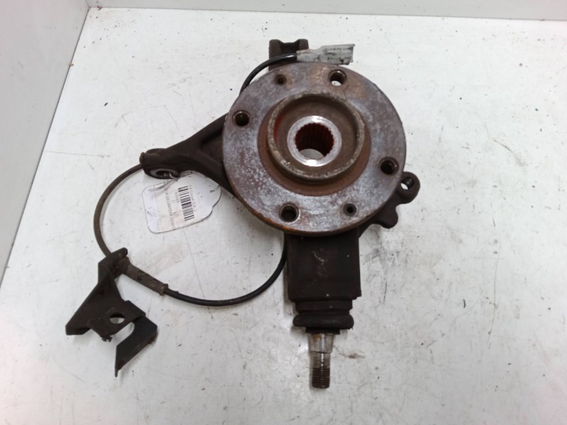 Recambio de mangueta delantera derecha para citroën c4 coupé (la_) 1.6 hdi referencia OEM IAM    Recambio de mangueta delantera derecha para citroën c4 coupé (la_) 1.6 hdi referencia OEM IAM