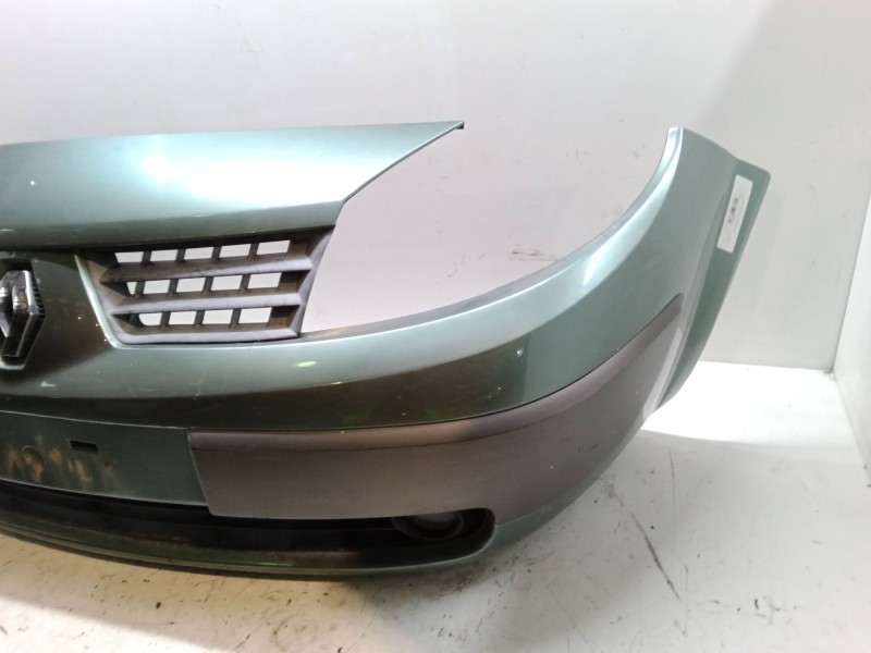 Recambio de paragolpes delantero para renault megane ii sedán (lm0/1_) 1.4 referencia OEM IAM    Recambio de paragolpes delantero para renault megane ii sedán (lm0/1_) 1.4 referencia OEM IAM