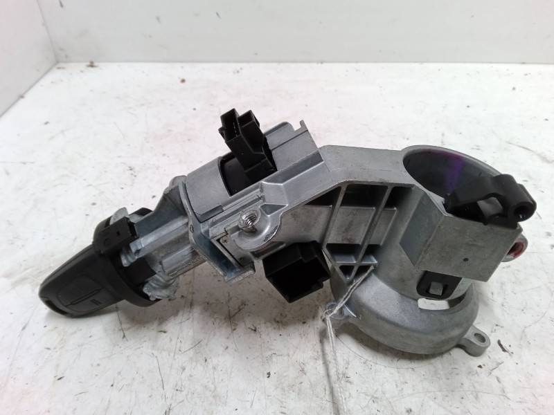 Recambio de clausor para opel corsa d (s07) 1.3 cdti (l08, l68) referencia OEM IAM   