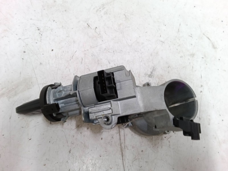 Recambio de clausor para opel corsa d (s07) 1.3 cdti (l08, l68) referencia OEM IAM   