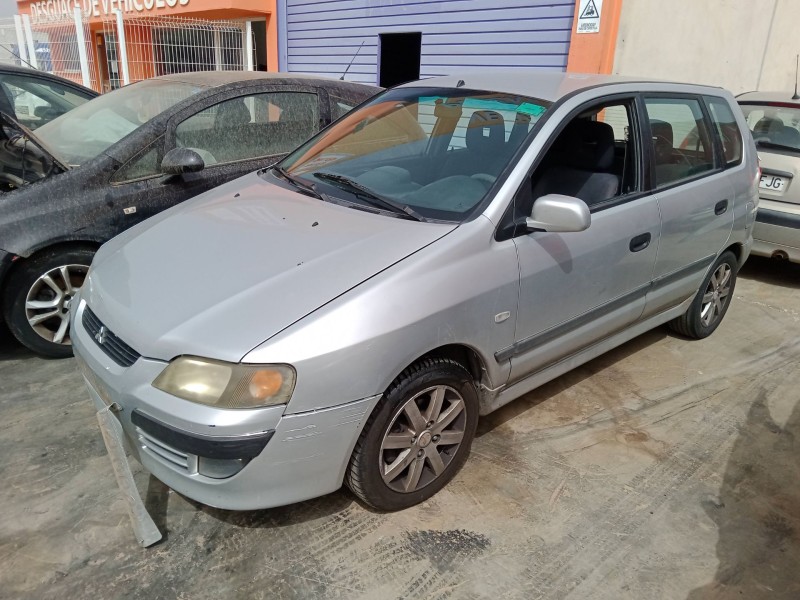 mitsubishi space star monospace (dg_a) del año 2004