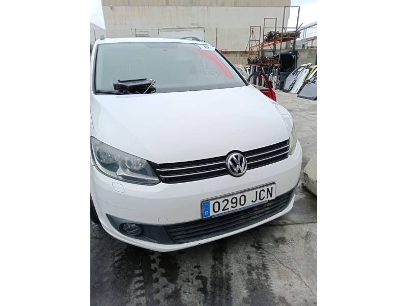 VOLKSWAGEN TOURAN (1T3)