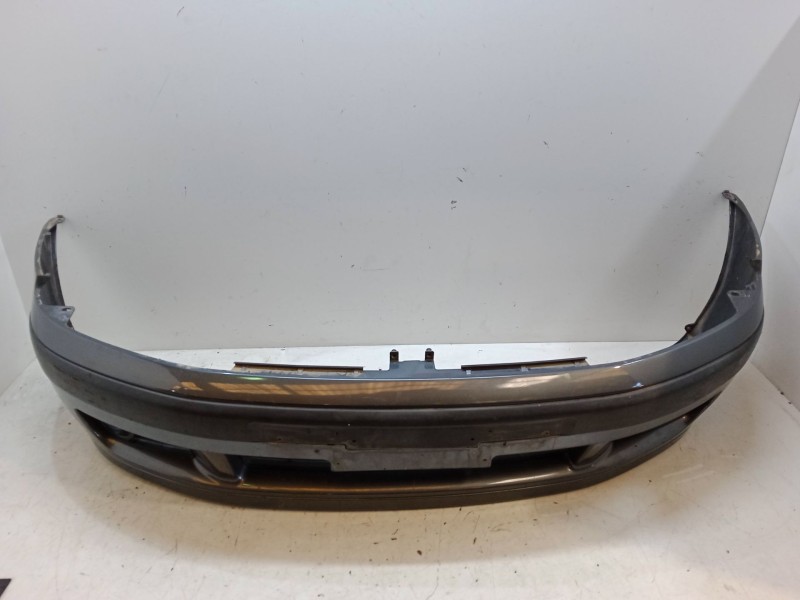 Recambio de paragolpes delantero para mitsubishi carisma (da_) 1.6 (da1a) referencia OEM IAM   