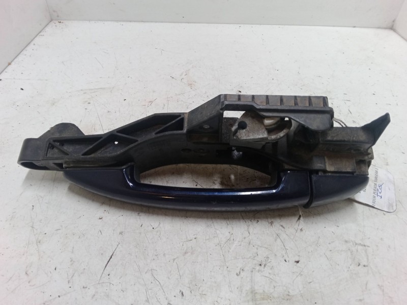 Recambio de maneta exterior puerta trasera izquierda para peugeot 208 i (ca_, cc_) 1.4 hdi referencia OEM IAM    Recambio de maneta exterior puerta trasera izquierda para peugeot 208 i (ca_, cc_) 1.4 hdi referencia OEM IAM
