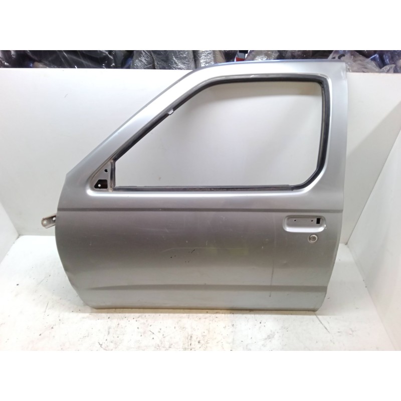 Recambio de puerta delantera izquierda para nissan pick up (d22) 2.5 td 4wd referencia OEM IAM   