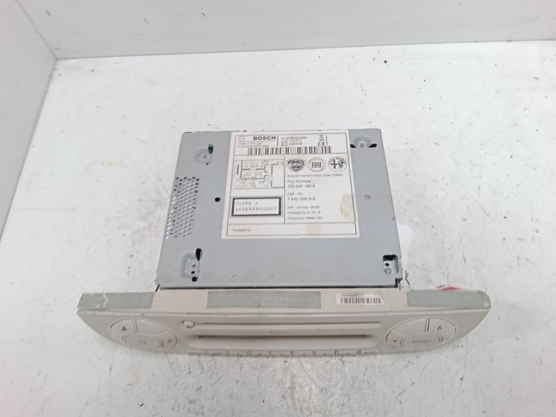 Recambio de radio cd para fiat 500 (312_) 1.2 (312axa1a) referencia OEM IAM 7355341820  