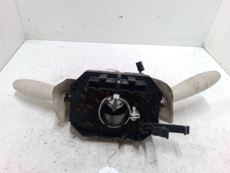 Recambio de mando luces para fiat 500 (312_) 1.2 (312axa1a) referencia OEM IAM 7354724640  