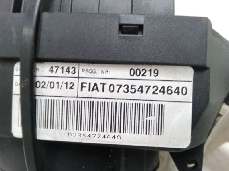Recambio de mando luces para fiat 500 (312_) 1.2 (312axa1a) referencia OEM IAM 7354724640  