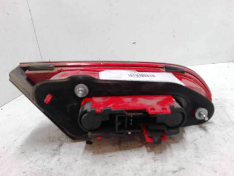 Recambio de piloto trasero porton derecho para alfa romeo 159 (939_) 1.9 jtdm 16v (939axc1b, 939axc12) referencia OEM IAM   