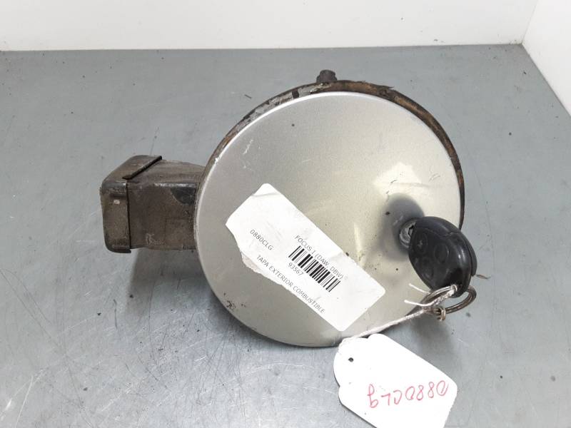TAPA EXTERIOR COMBUSTIBLE 