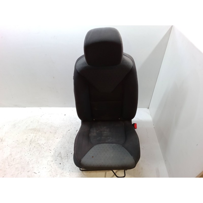 Recambio de asiento delantero derecho para renault clio iv (bh_) 0.9 tce 90 referencia OEM IAM   