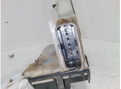 Recambio de cerradura puerta trasera derecha para peugeot 208 i (ca_, cc_) 1.4 hdi referencia OEM IAM    2