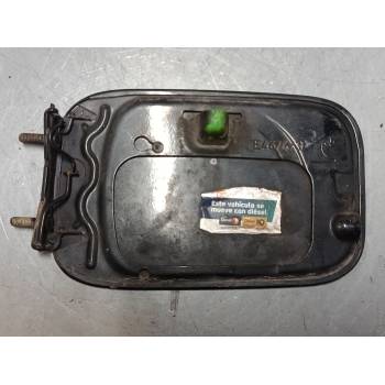 TAPA EXTERIOR COMBUSTIBLE 