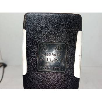 ANCLAJE CINTURON DELANTERO DERECHO 1J4858472 